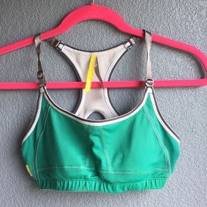 LOLE Alpine sports bra Small